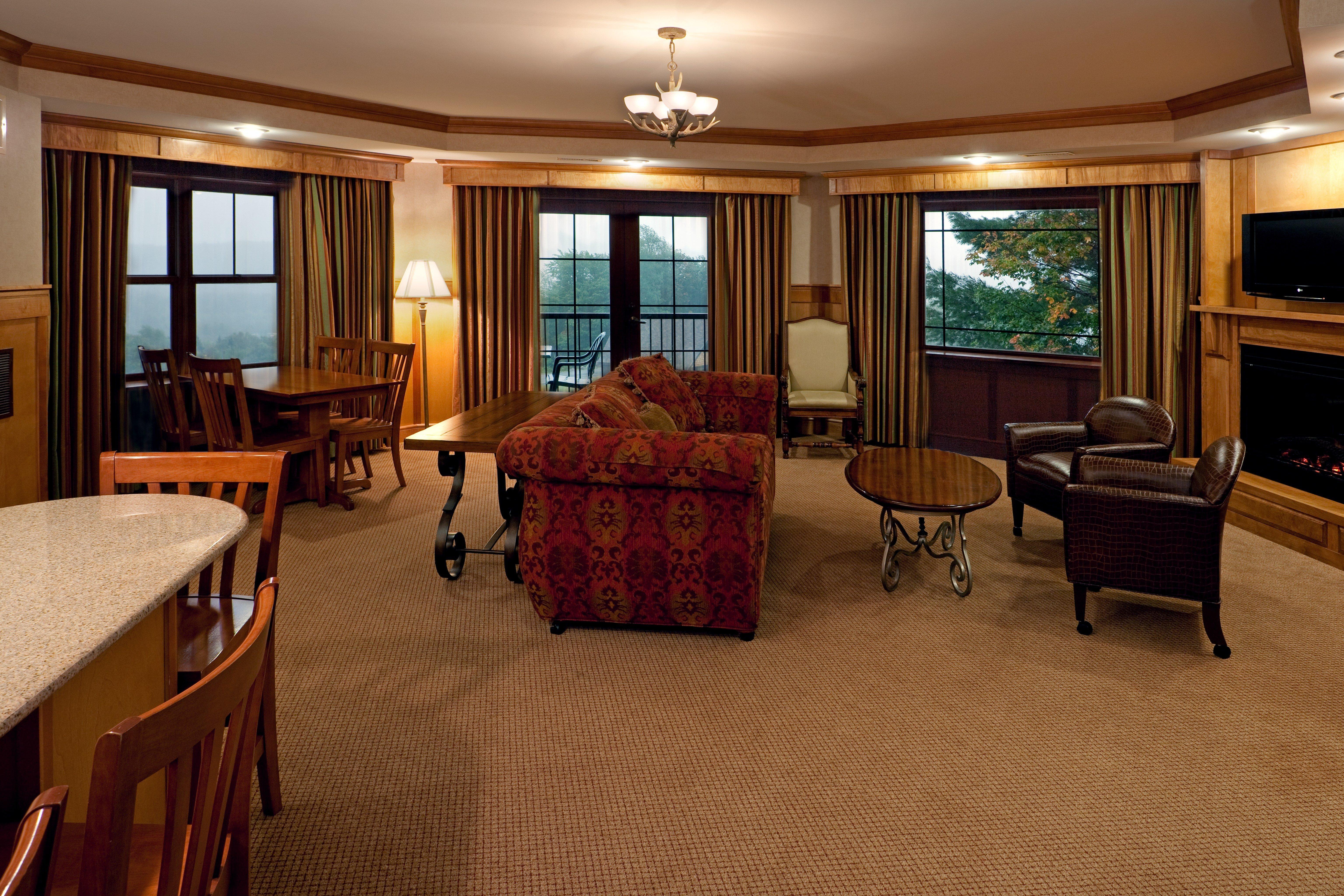 Crowne Plaza Lake Placid By Ihg Zewnętrze zdjęcie