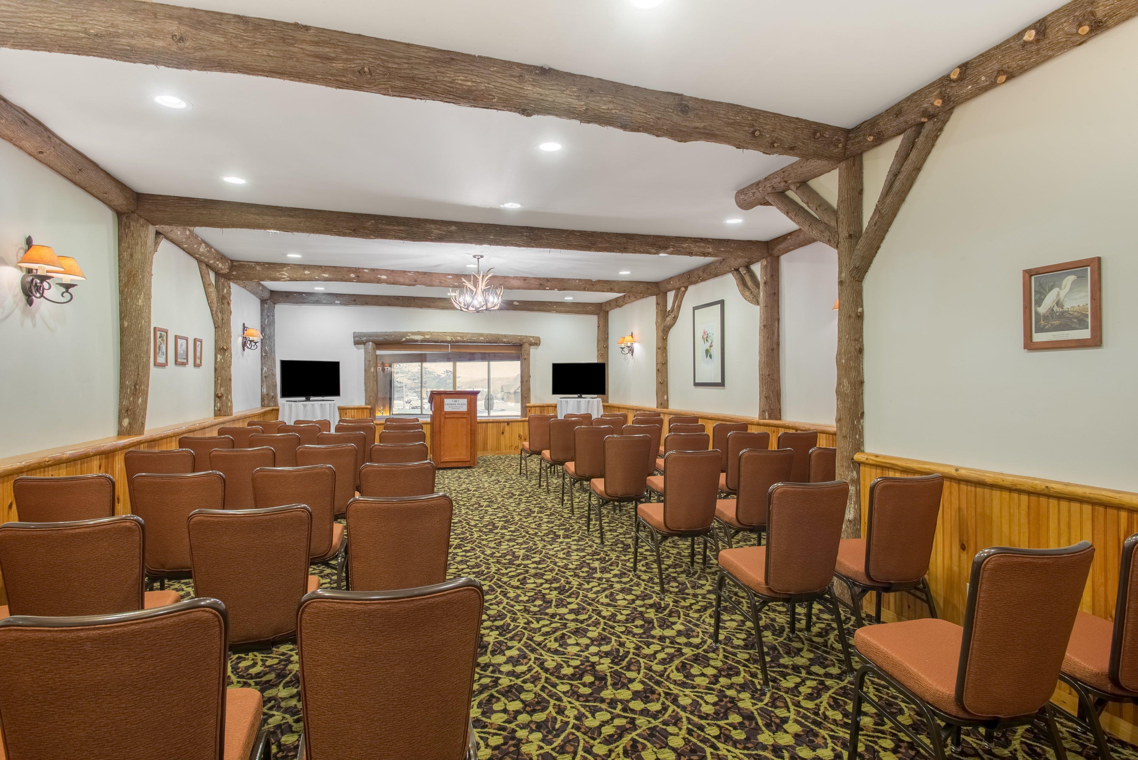 Crowne Plaza Lake Placid By Ihg Zewnętrze zdjęcie